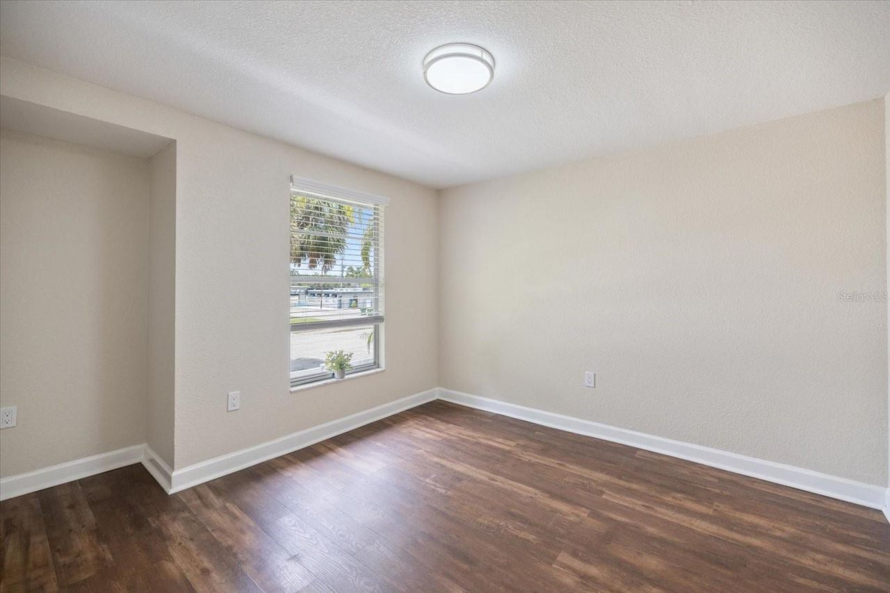 960 Highland Street, Unit A7, Sarasota, FL 34234 Photo