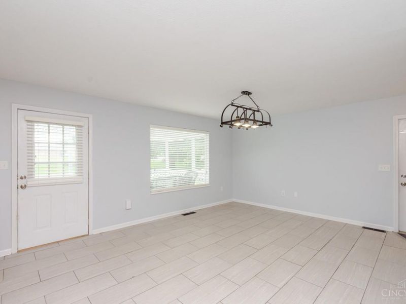 188 Hatchet Drive, Lakengren, OH 45320 Photo 14