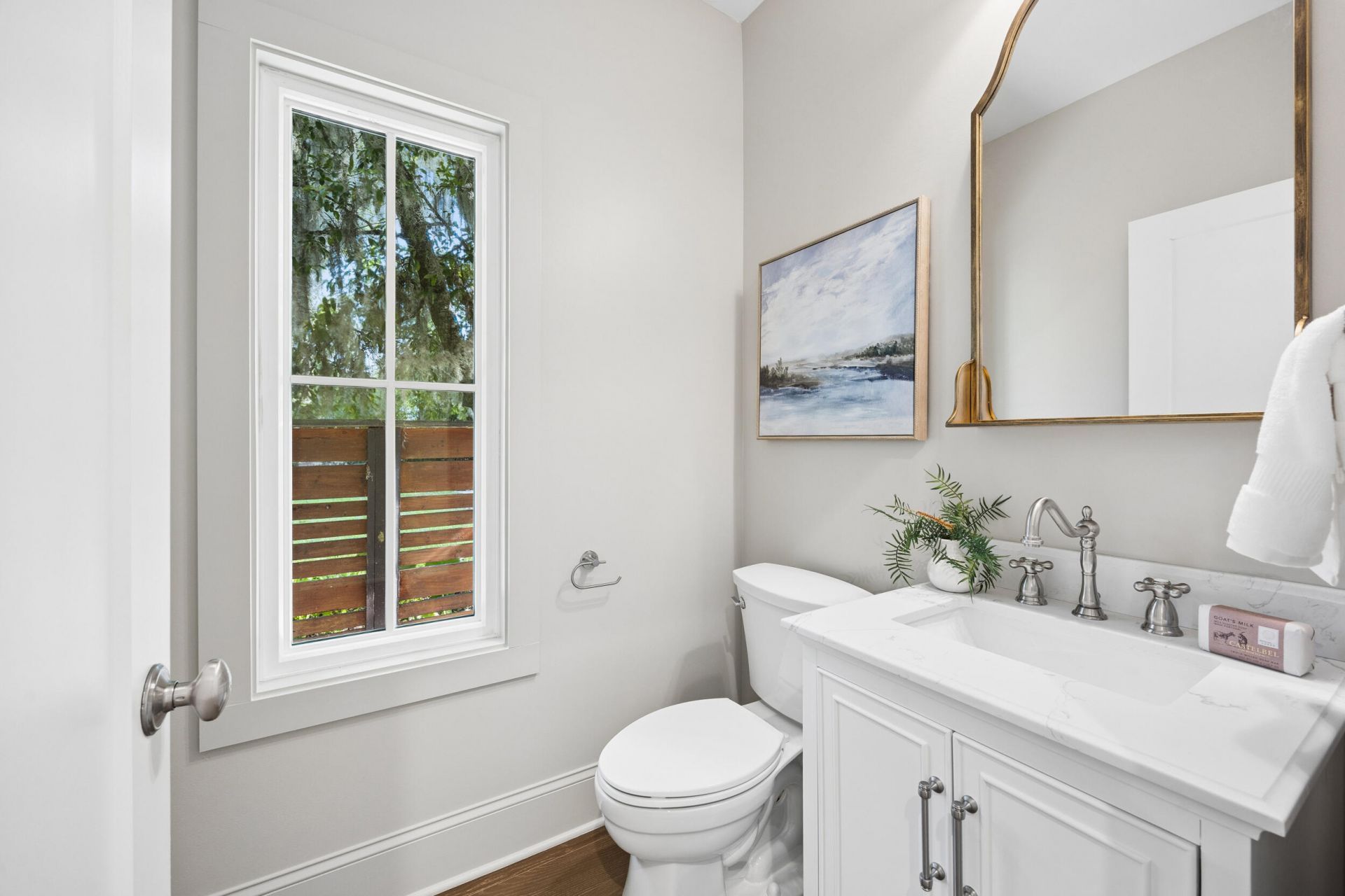 608 Pilot Street Photo 17