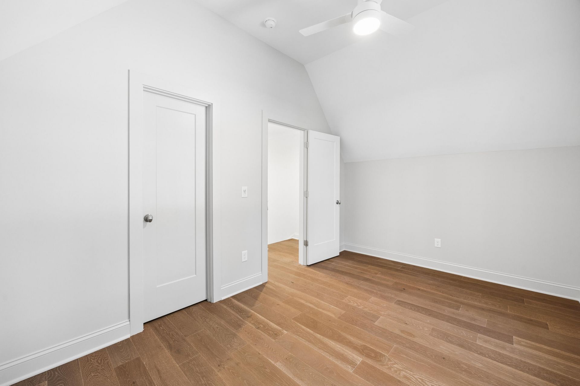 608 Pilot Street Photo 28