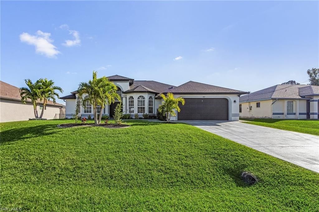 805 SW 8th Ct , Cape Coral, FL 33991 Photo