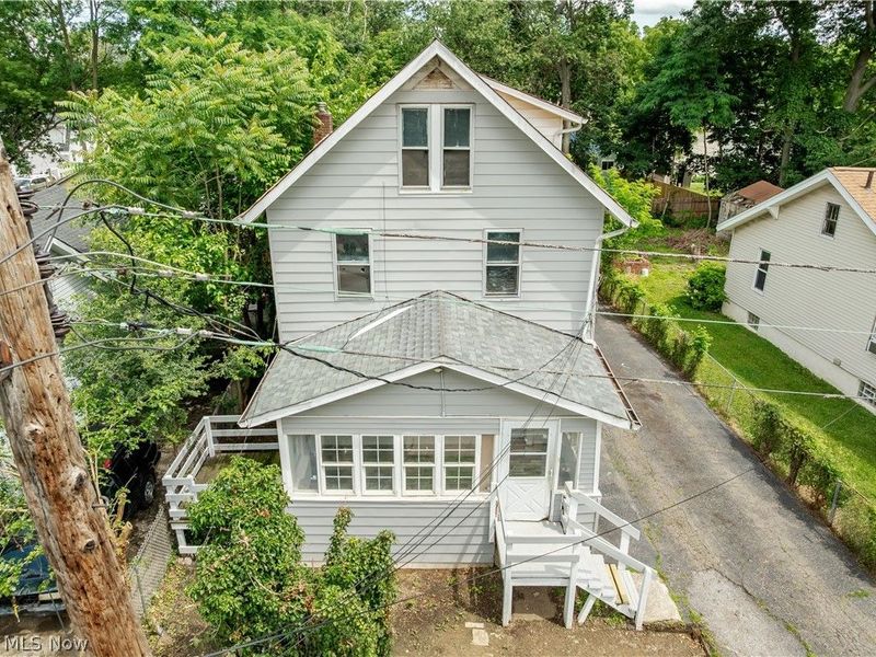 757 Baird Street, Akron, OH 44306 Photo 3