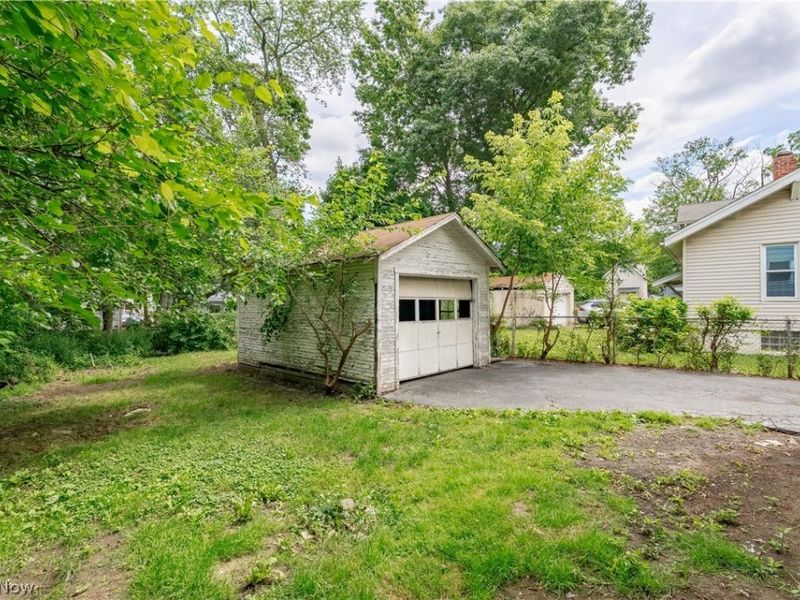 757 Baird Street, Akron, OH 44306 Photo 32