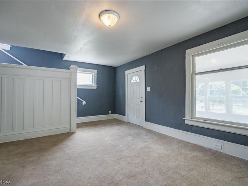 757 Baird Street, Akron, OH 44306 Photo 7