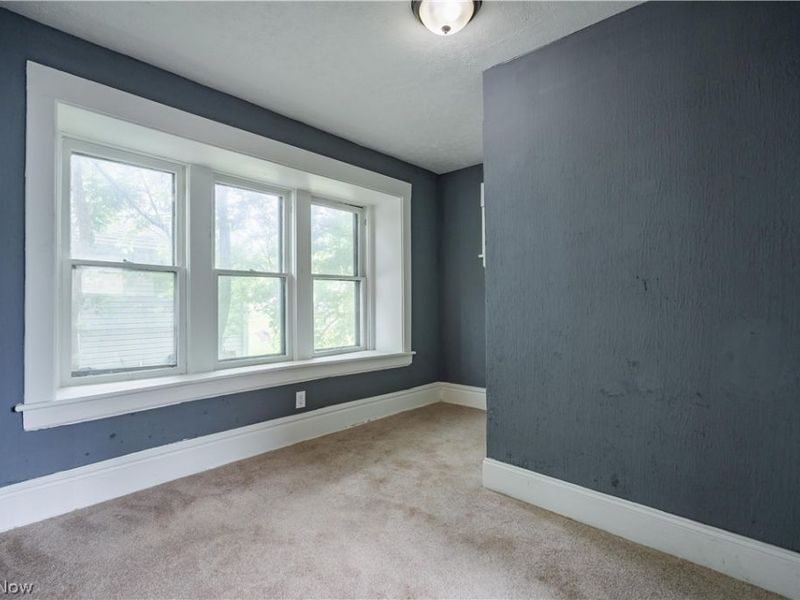 757 Baird Street, Akron, OH 44306 Photo 9