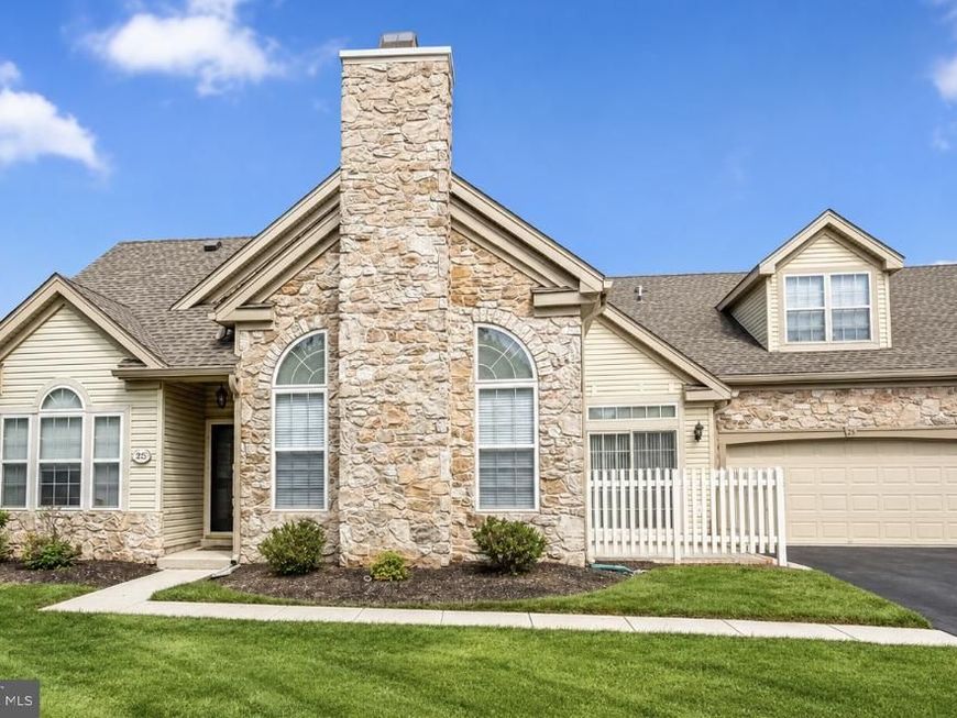 25 Legacy Oaks Drive, Richboro, PA 18954 Main Photo