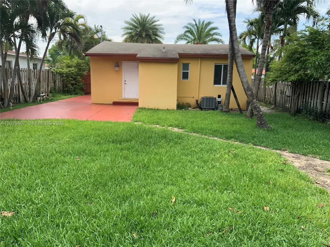 2502 Dewey St , Hollywood, FL 33020 Photo