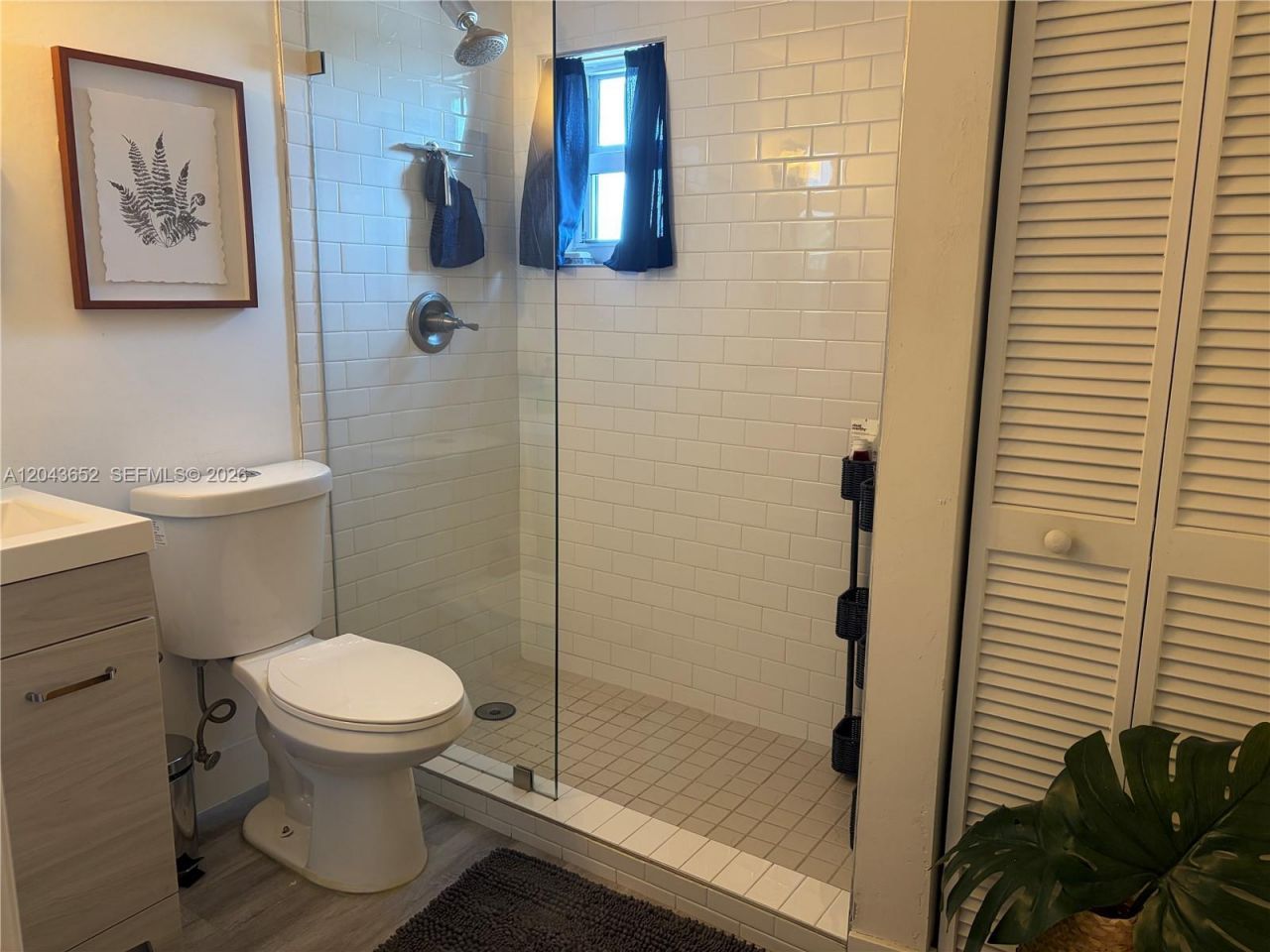 820 Salzedo St, Unit 405, Coral Gables, FL 33134 Photo