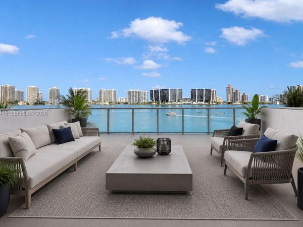 18100 N Bay Rd , Unit 304, Sunny Isles Beach, FL 33160