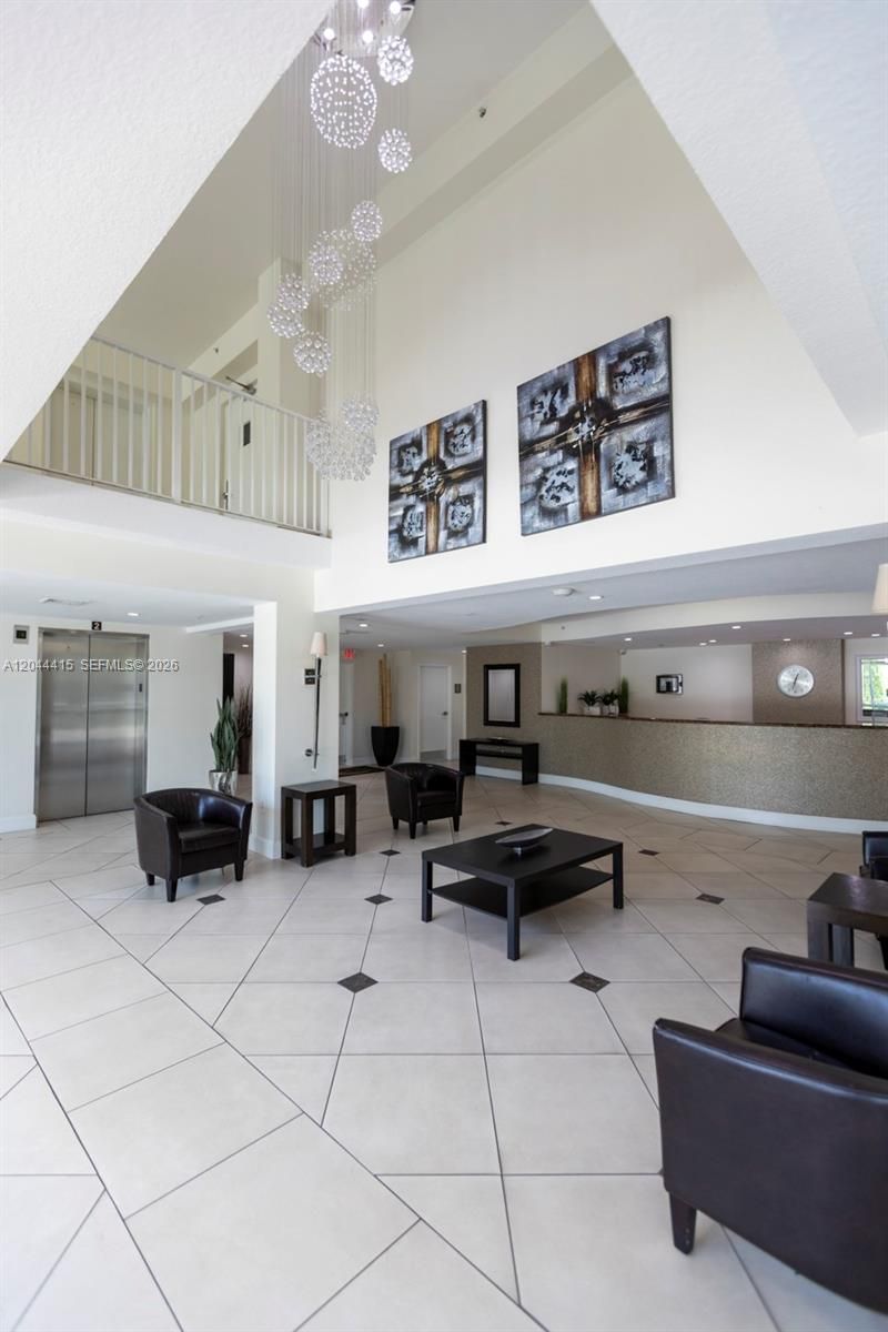 18100 N Bay Rd , Unit 304, Sunny Isles Beach, FL 33160 Photo