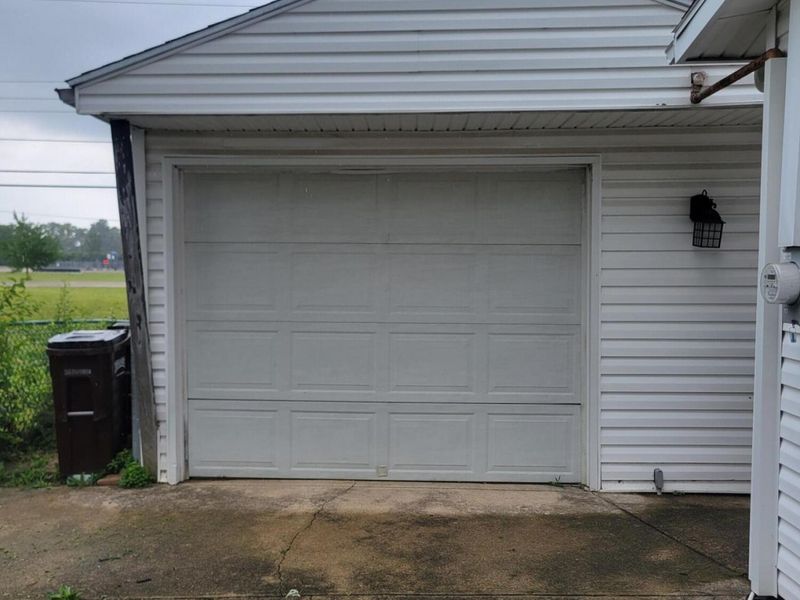 307 Drake Avenue, New Carlisle, OH 45344 Photo 5