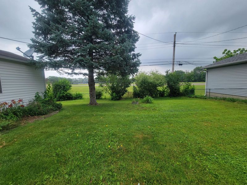307 Drake Avenue, New Carlisle, OH 45344 Photo 7