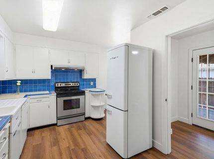 617 45th St, Sacramento, CA 95819 Photo