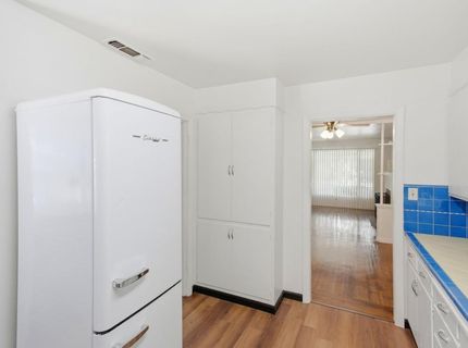 617 45th St, Sacramento, CA 95819 Photo