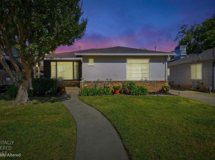 617 45th St, Sacramento, CA 95819 Photo