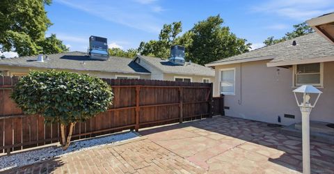 617 45th St, Sacramento, CA 95819 Photo