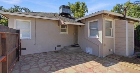 617 45th St, Sacramento, CA 95819 Photo