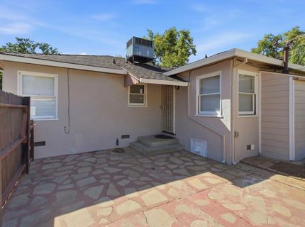 617 45th St, Sacramento, CA 95819 Photo