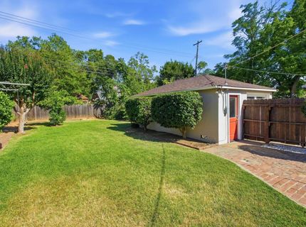 617 45th St, Sacramento, CA 95819 Photo