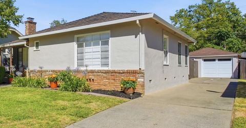 617 45th St, Sacramento, CA 95819 Photo