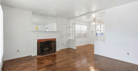 617 45th St, Sacramento, CA 95819 Photo