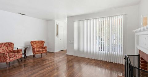 617 45th St, Sacramento, CA 95819 Photo
