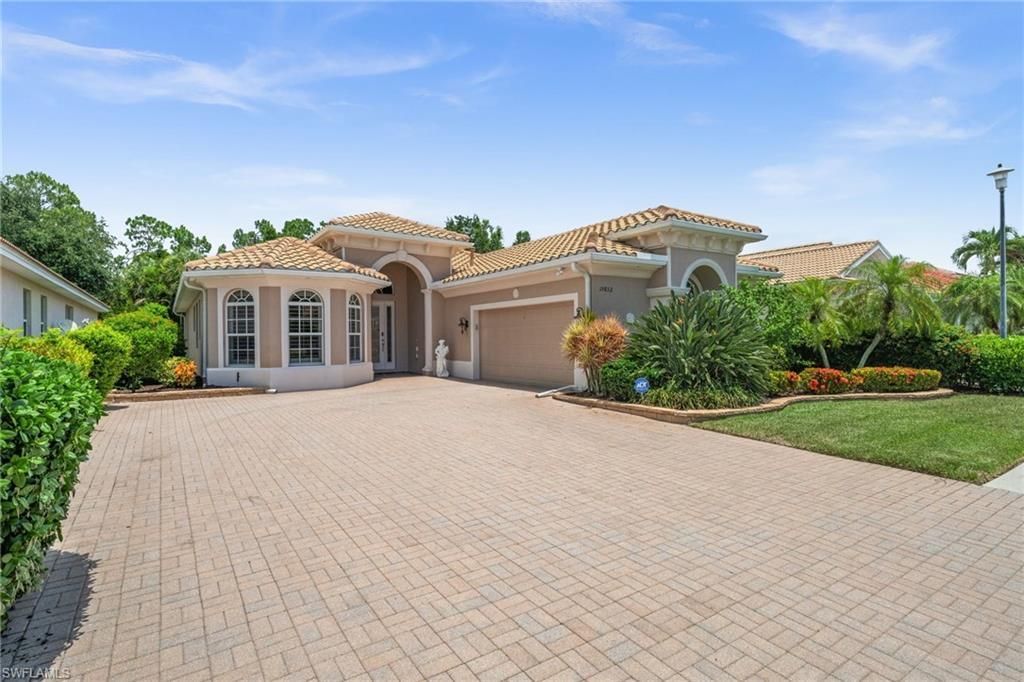 19832 Maddelena Cir, Estero, FL 33967 Photo