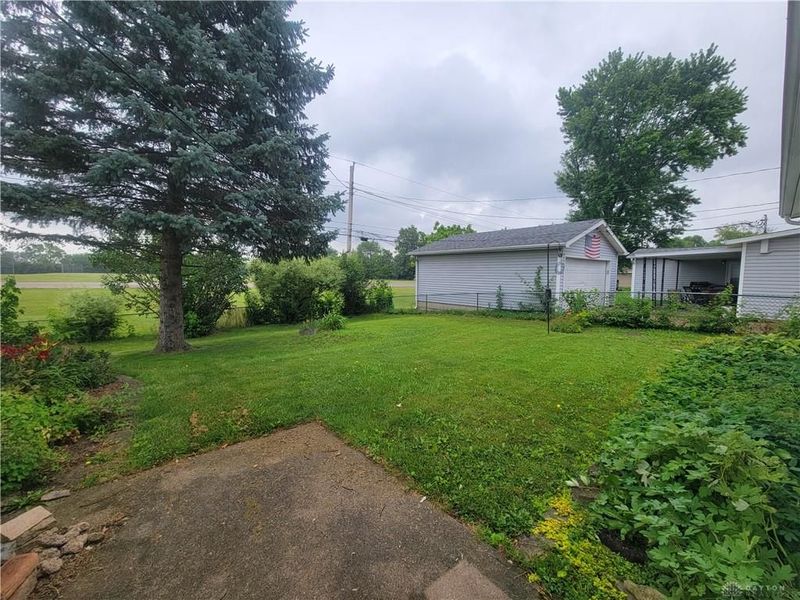 307 Drake Avenue, New Carlisle, OH 45344 Photo 7