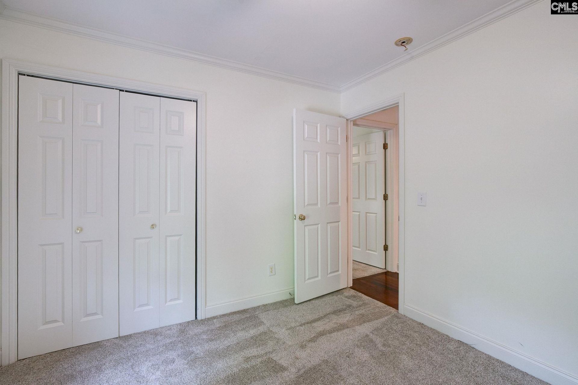 8 Cedar Place Photo 27