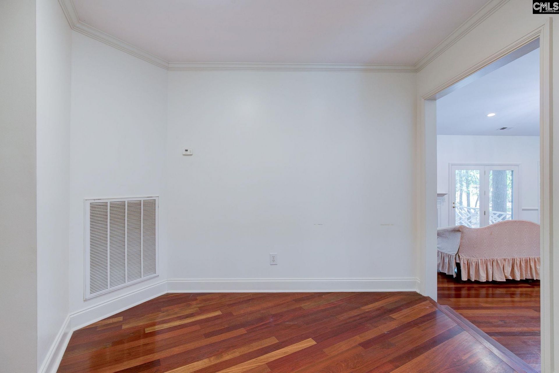 8 Cedar Place Photo 5