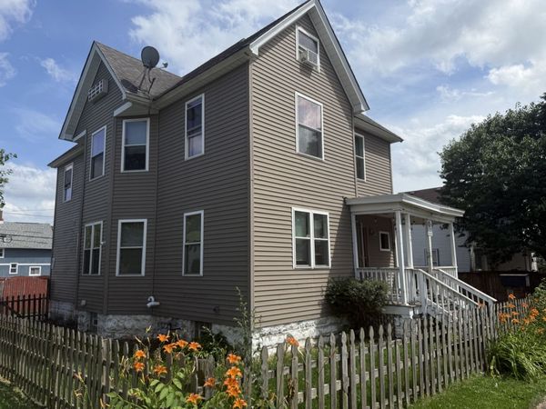 426 N Hickory Street , Joliet, IL 60435