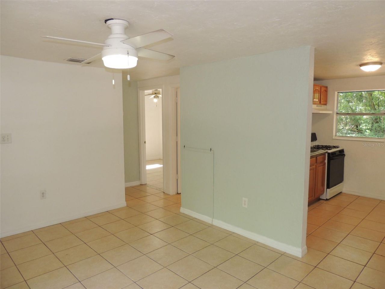 1146 NE 2nd Place , Williston, FL 32696 Photo