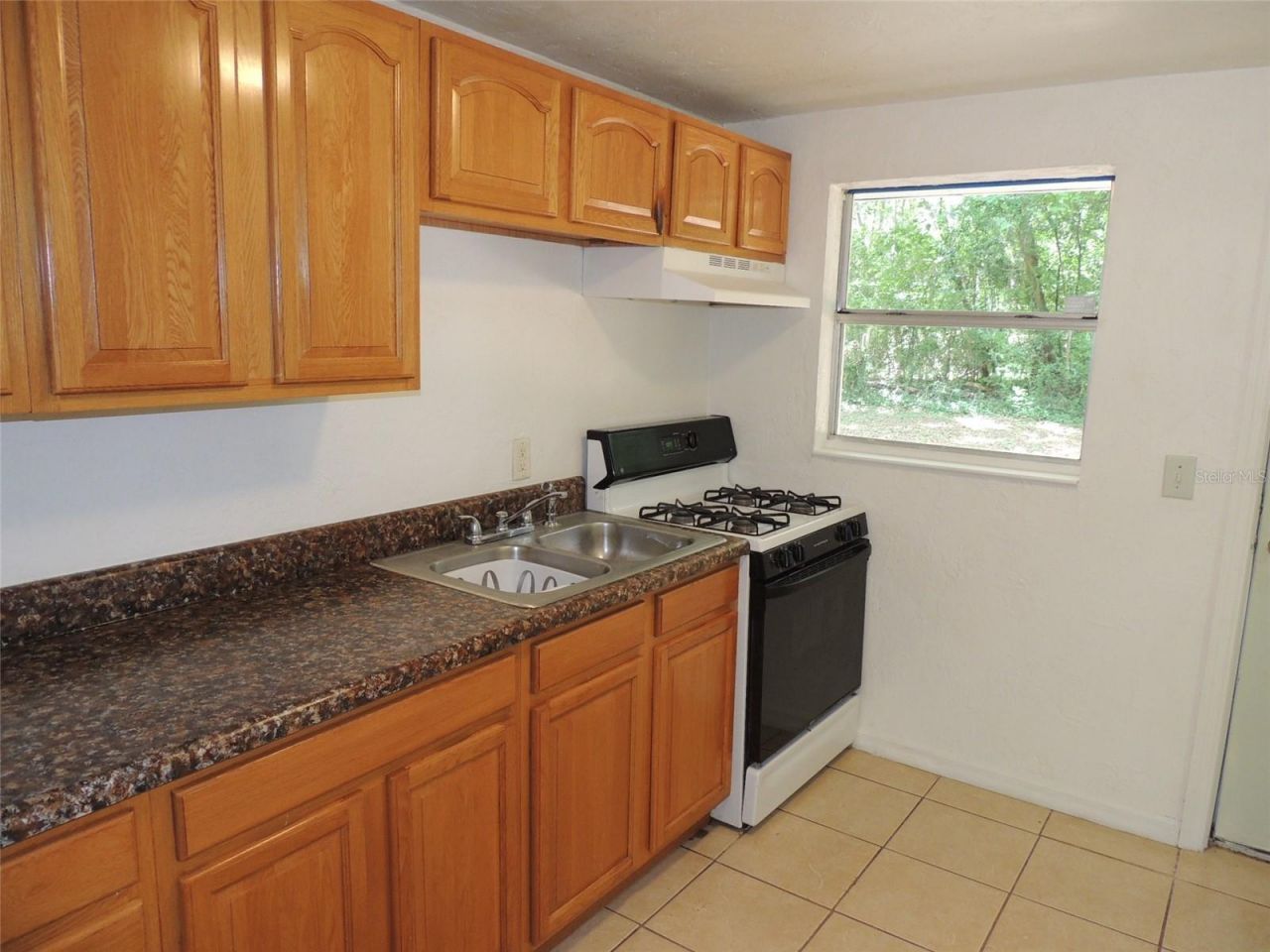 1146 NE 2nd Place , Williston, FL 32696 Photo