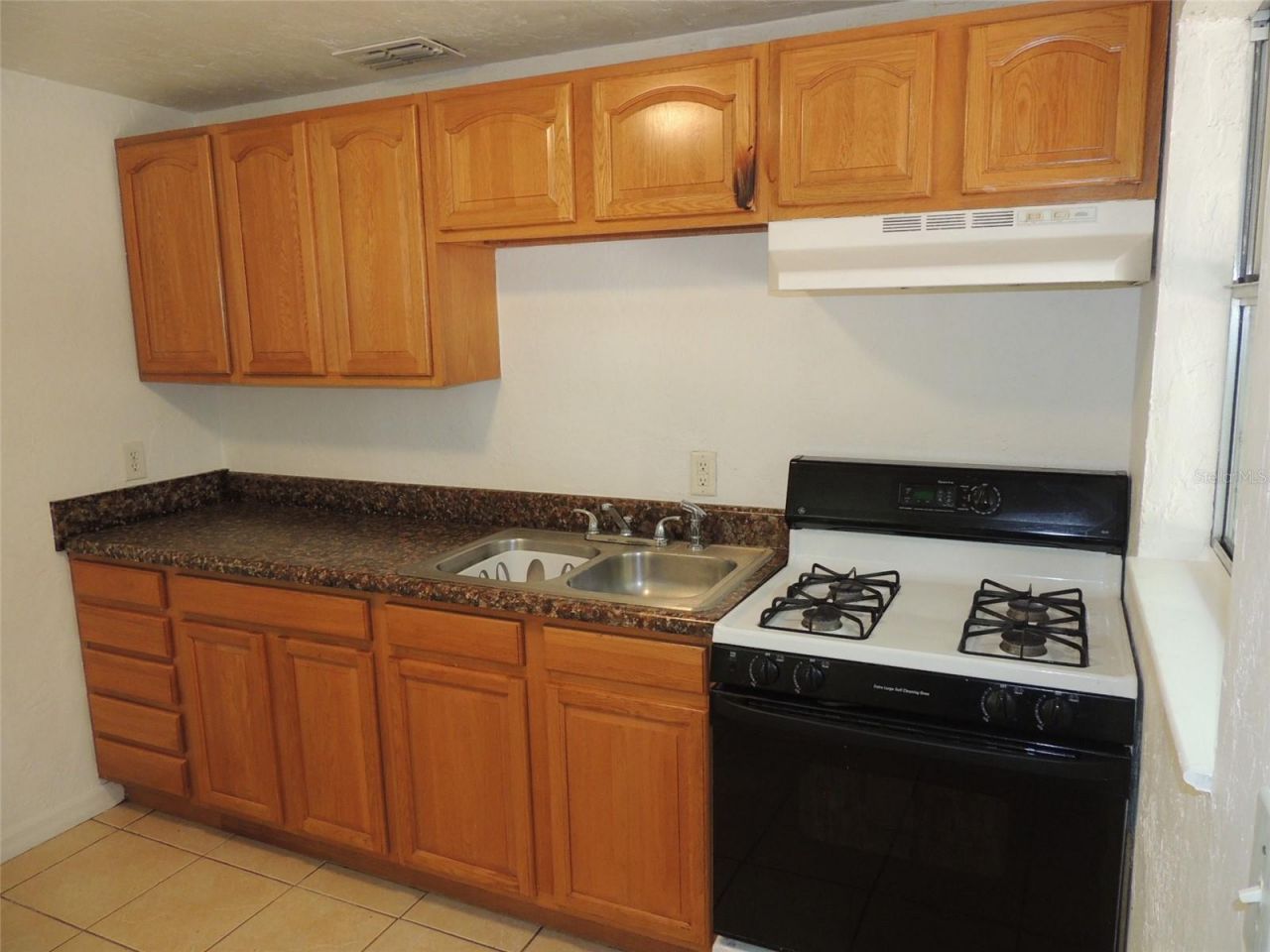 1146 NE 2nd Place , Williston, FL 32696 Photo