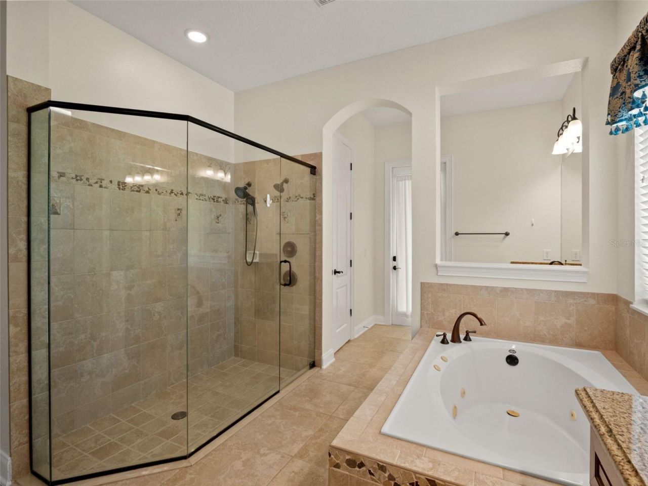 25622 Hawks Run Lane, Sorrento, FL 32776 Photo