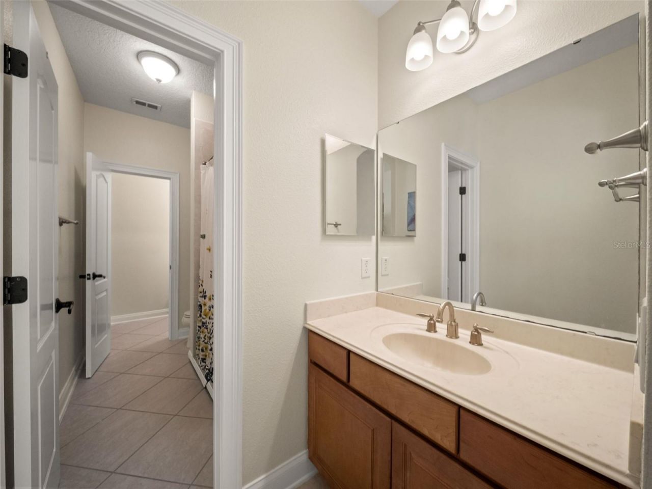 25622 Hawks Run Lane, Sorrento, FL 32776 Photo