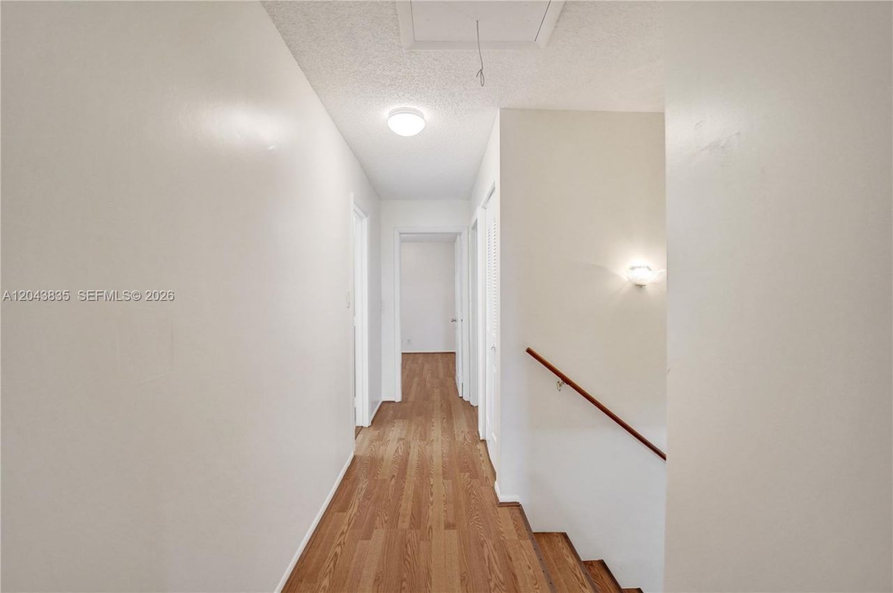 9220 NW 14th St , Unit 272, Pembroke Pines, FL 33024 Photo