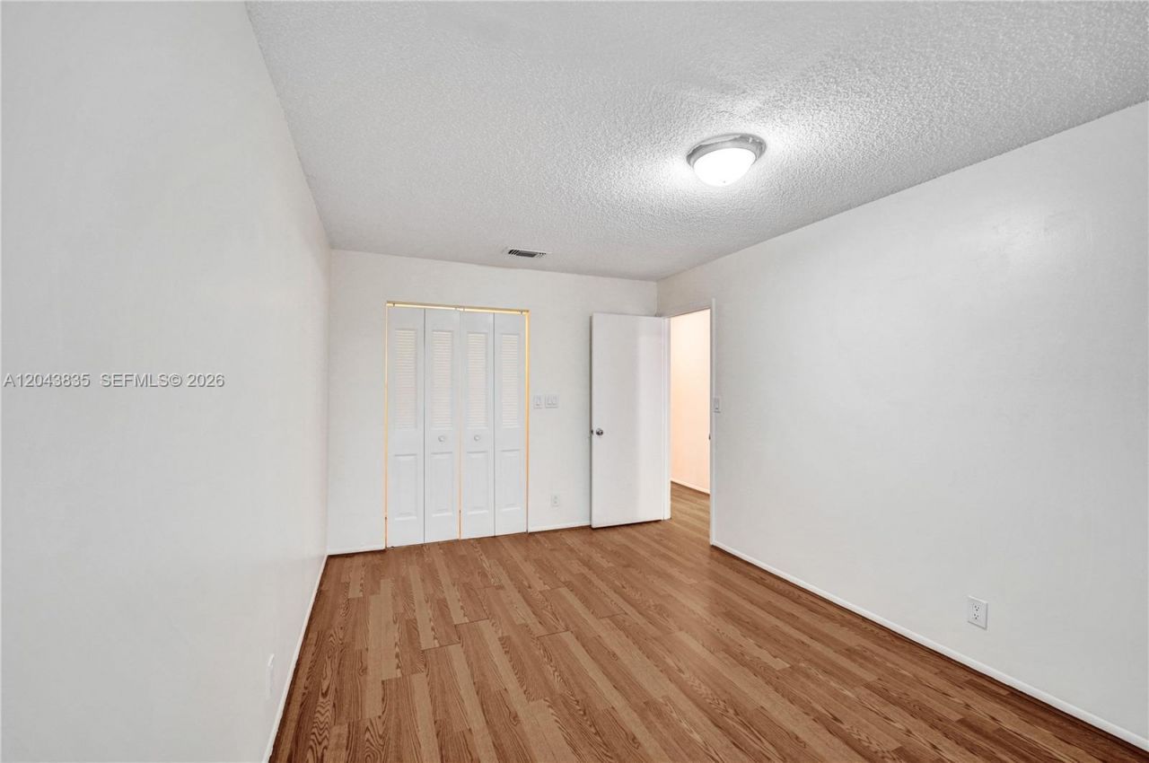 9220 NW 14th St , Unit 272, Pembroke Pines, FL 33024 Photo