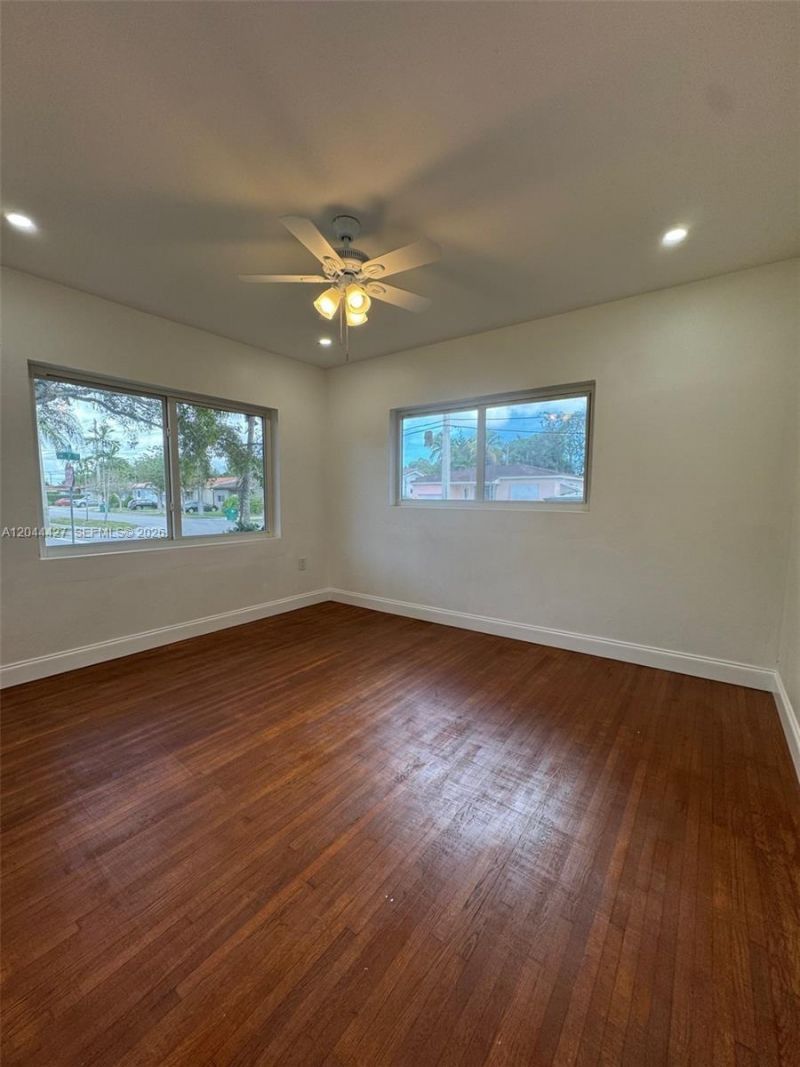 4700 SW 7th St , Miami, FL 33134 Photo