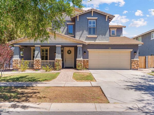 3822 E COMSTOCK Drive, Gilbert, AZ 85296