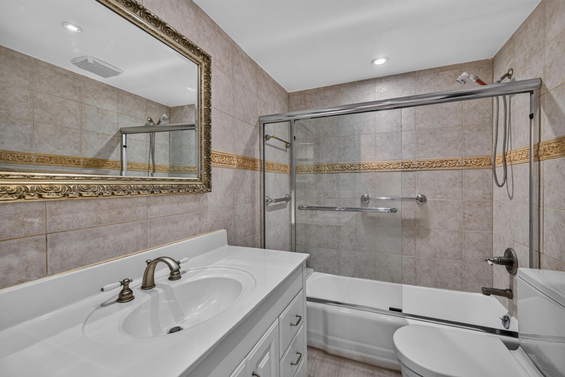 3800 Galt Ocean Drive, Unit 1605, Fort Lauderdale, FL 33308 Photo