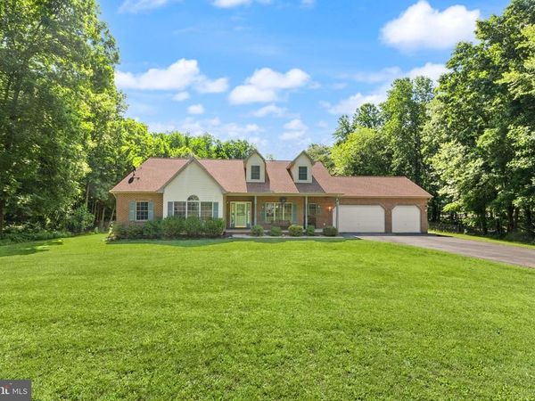 32 HAMILTON, ELKTON, MD 21921