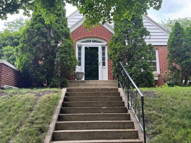 401 Logan Avenue, Jackson, MN 56143