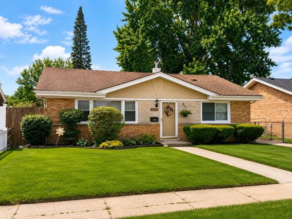 3613 W 120th Place, Alsip, IL 60803