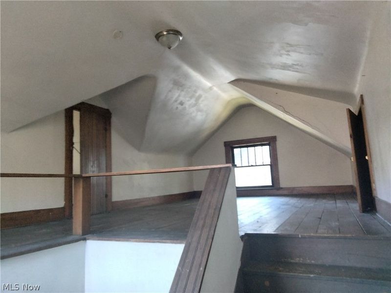 949 W Exchange Street, Akron, OH 44302 Photo 10