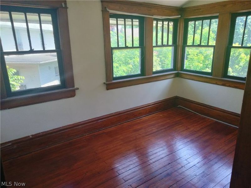 949 W Exchange Street, Akron, OH 44302 Photo 9