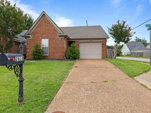 2818 MISTY BRIAR CV, Memphis, TN 38002