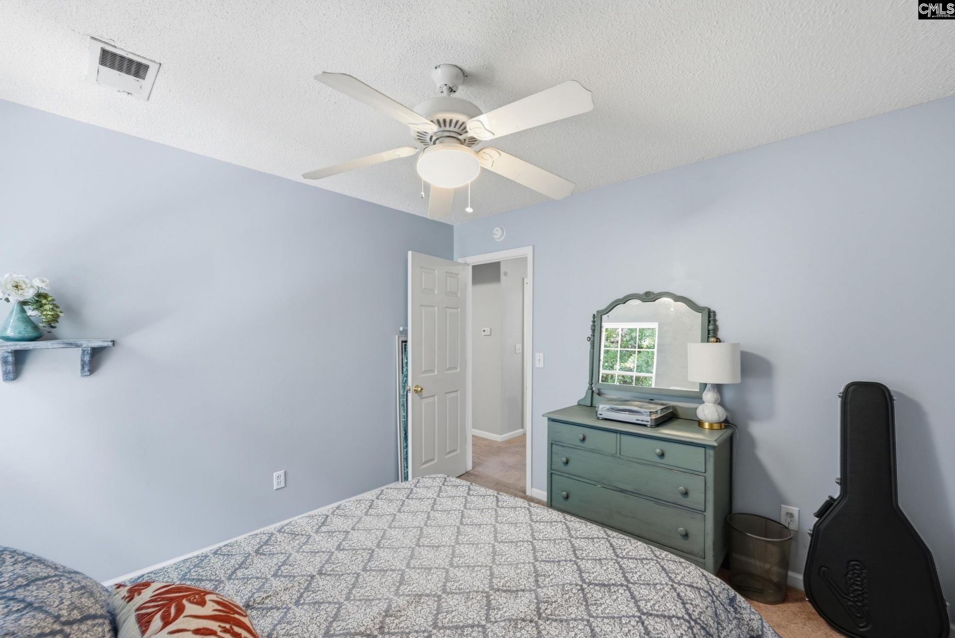 179 Silverwood Trail  Photo 32