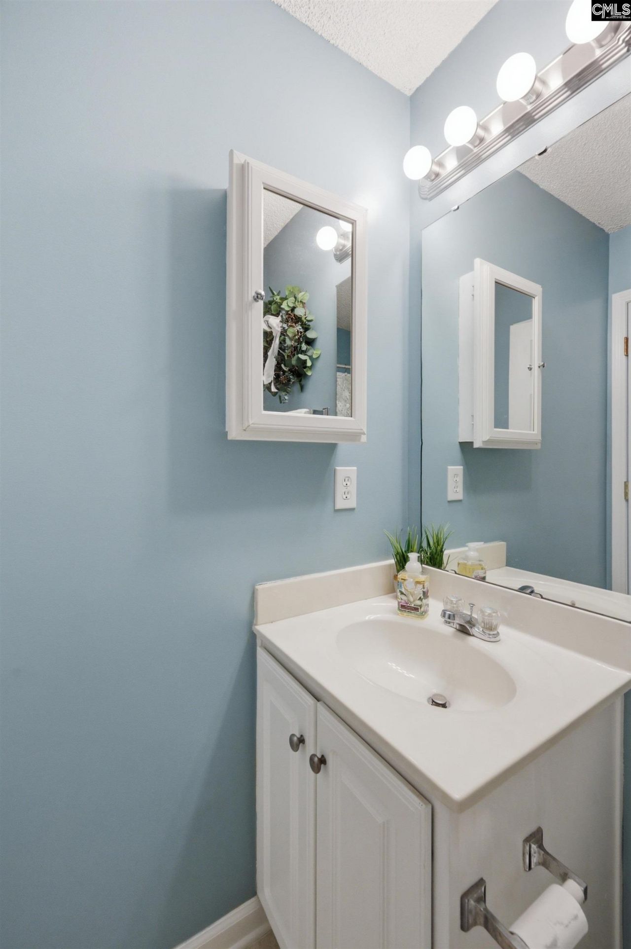 179 Silverwood Trail  Photo 34