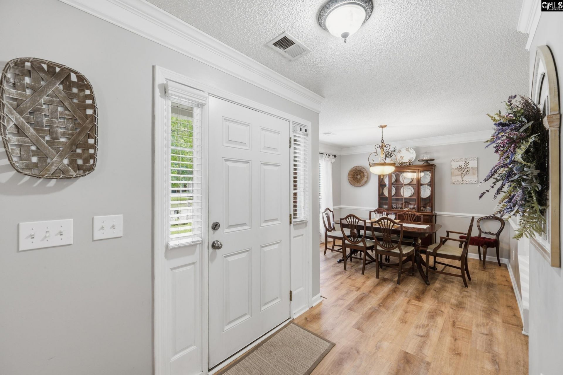 179 Silverwood Trail  Photo 4
